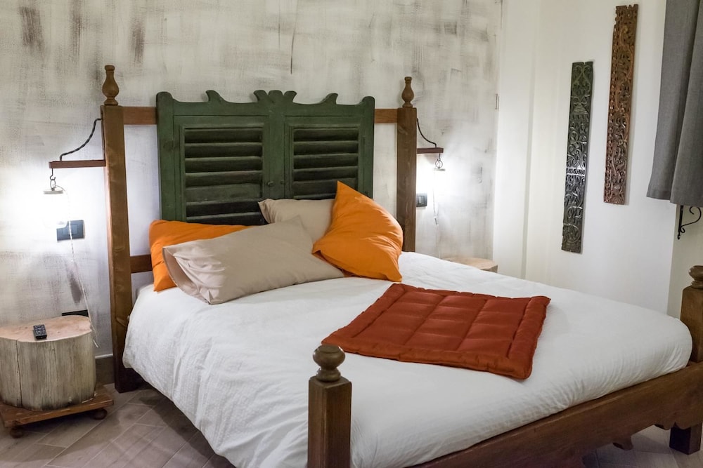 Double Room (Cartazucchero)