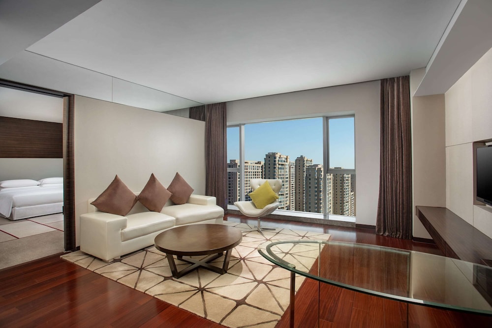 Superior Suite, 1 King Bed, Non Smoking