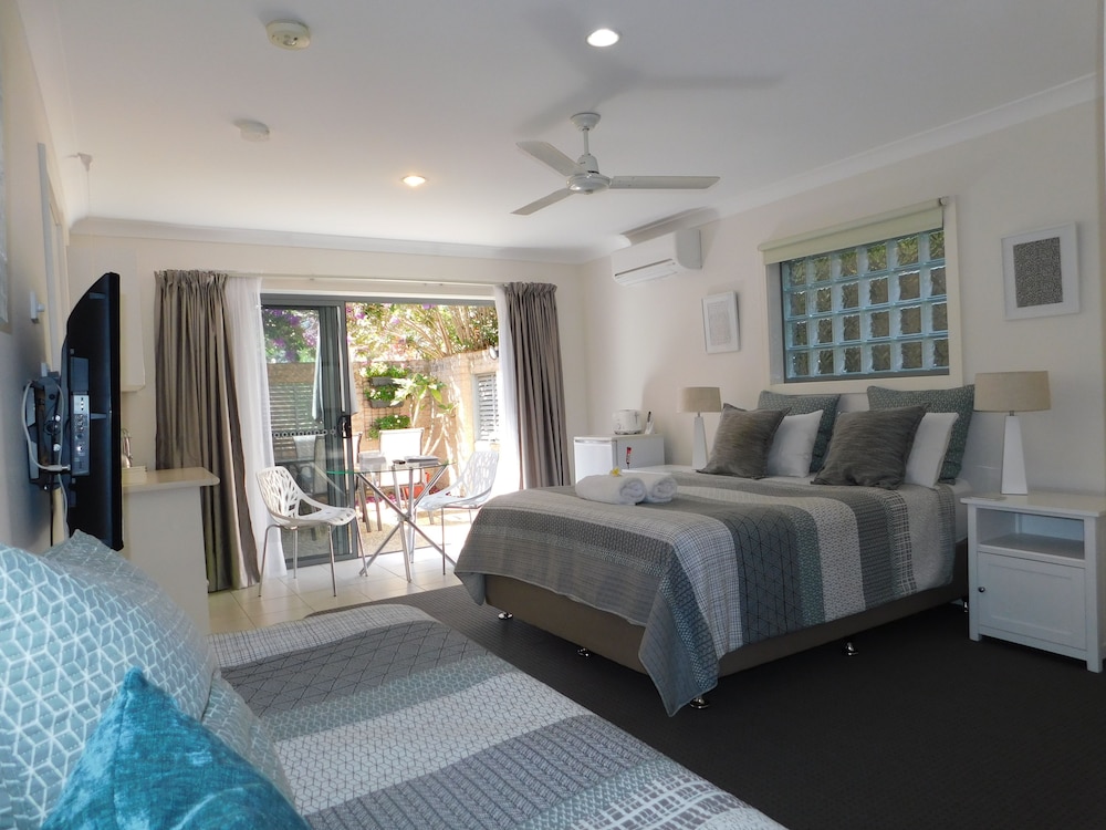 Deluxe Suite, 1 Bedroom, Non Smoking (Deluxe queen unit)