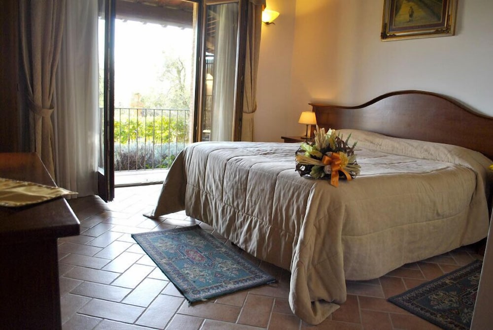 Comfort Double or Twin Room, 1 Double or 2 Twin Beds, Terrace, Garden View