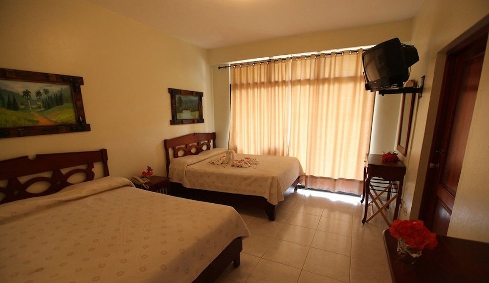 Junior Suite, River View photo 3