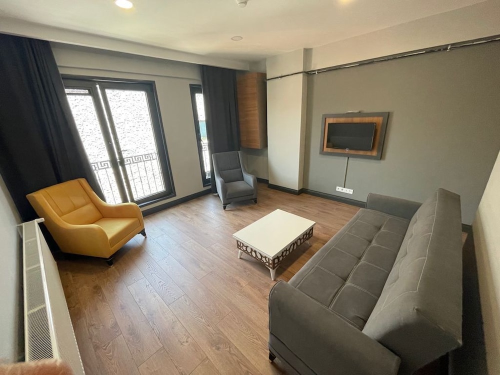 Economy Apartment photo 1