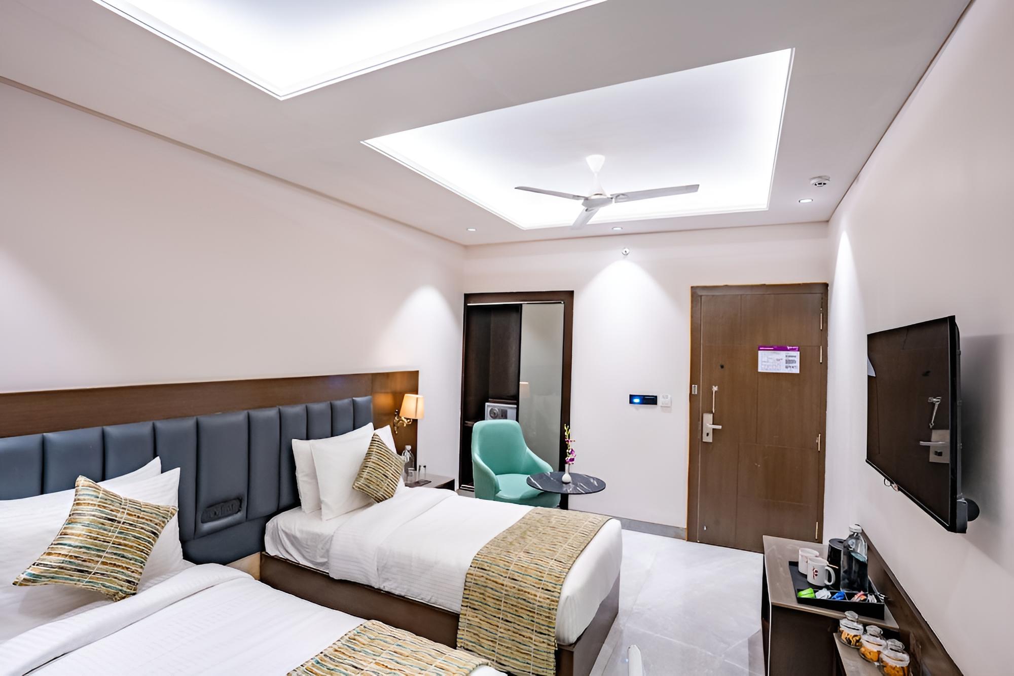 Deluxe Double Room - Photo 5