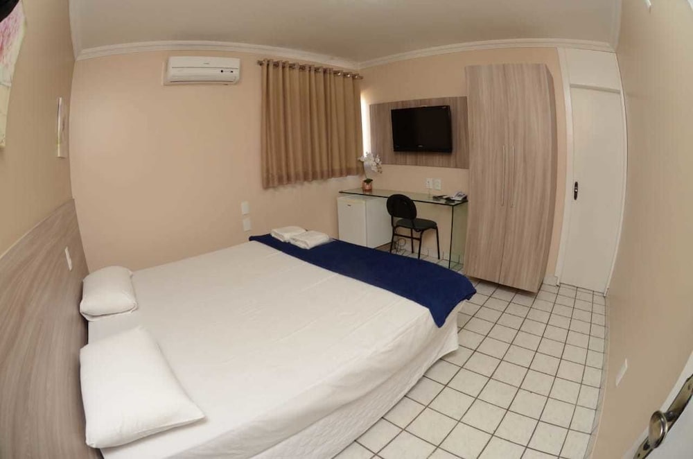Double or Twin Room photo 3