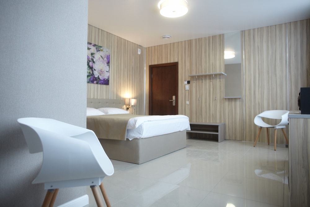 Superior Double Room, City View