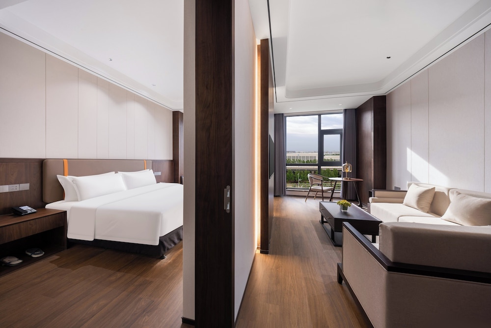 Suite, 1 Bedroom (Extra Floor Space)