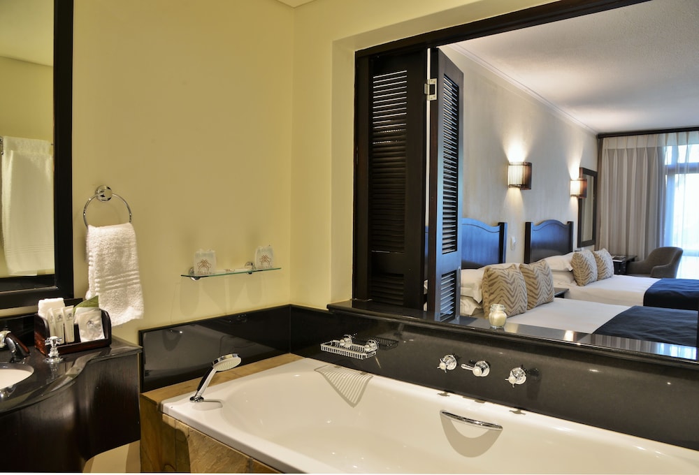 Standard Twin Room photo 3