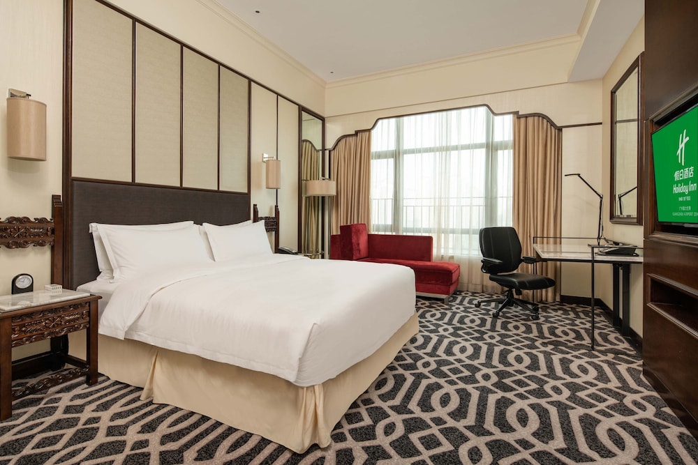 Standard Room, 1 King Bed photo 1