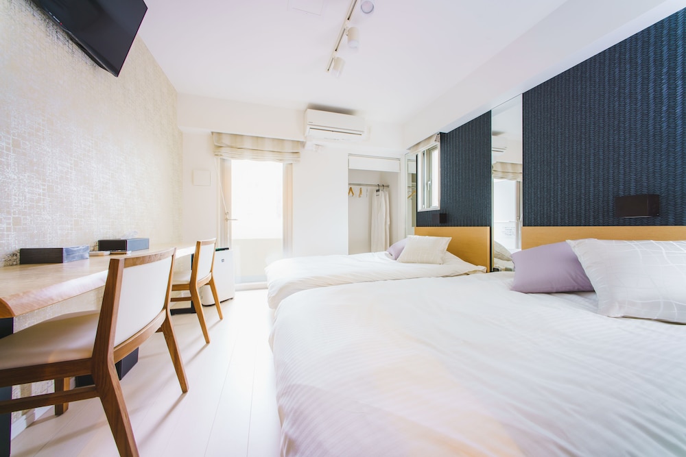 Standard Twin Room, Non Smoking photo 1