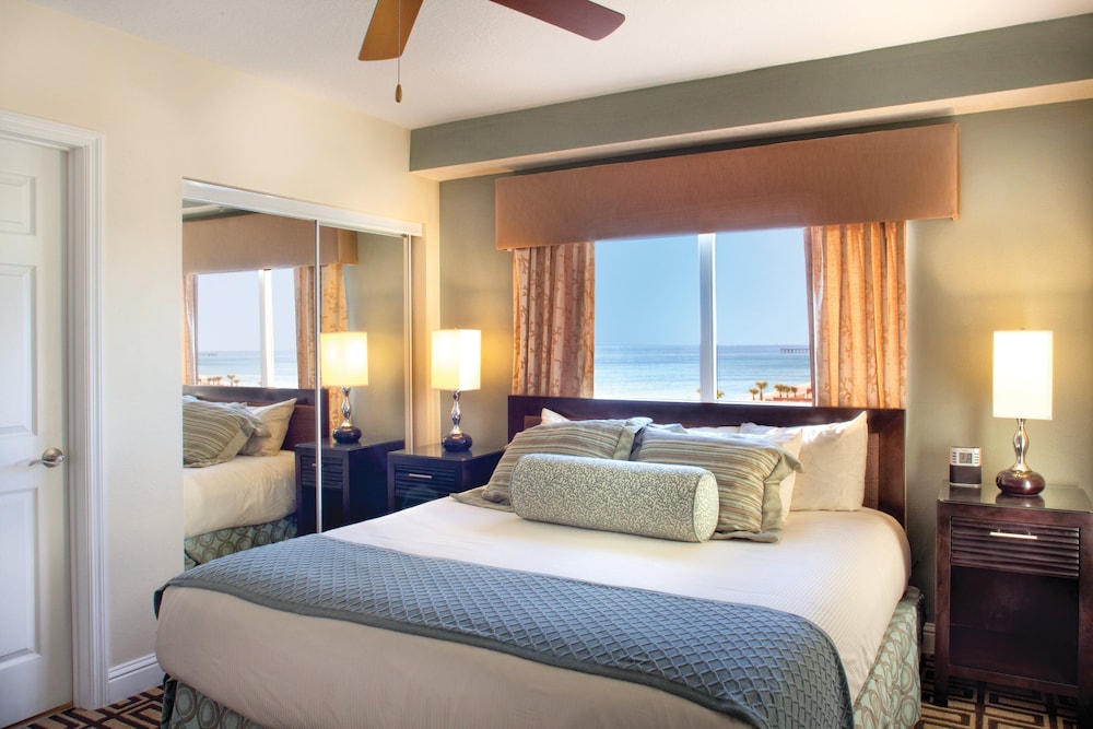 Studio, 1 King Bed, Ocean View photo 3