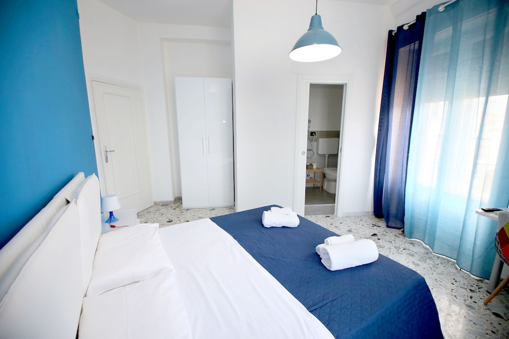 Comfort Double Room Single Use, City View photo 2
