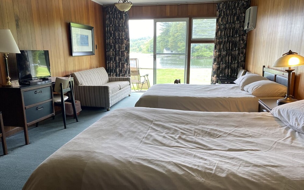 Inn on the Lake Rooms photo 1