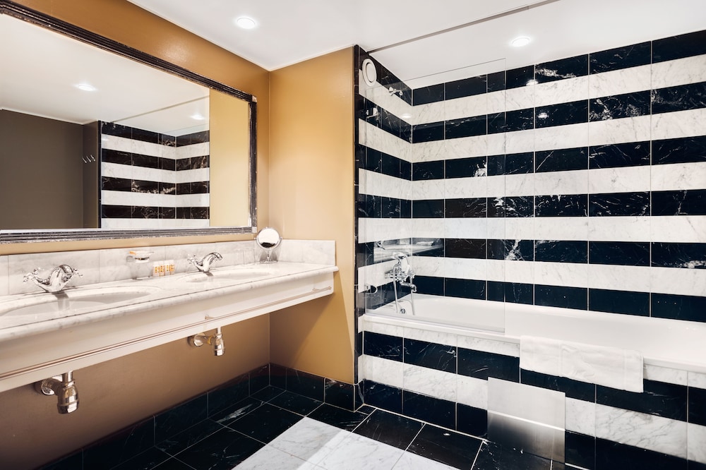 Royal Suite (Haga) - Photo 5