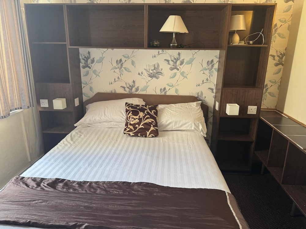 Deluxe Double Room 204