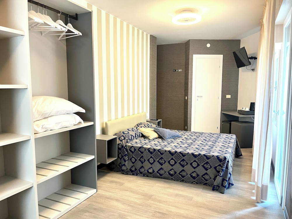 Living Suite 3 Persone photo 2