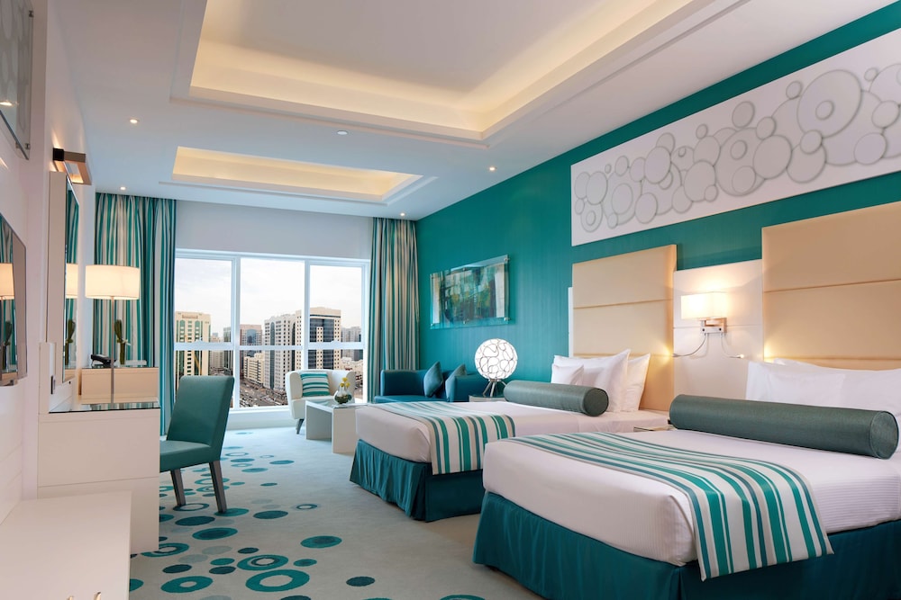 Deluxe Room, 2 Twin Beds, City View photo 1