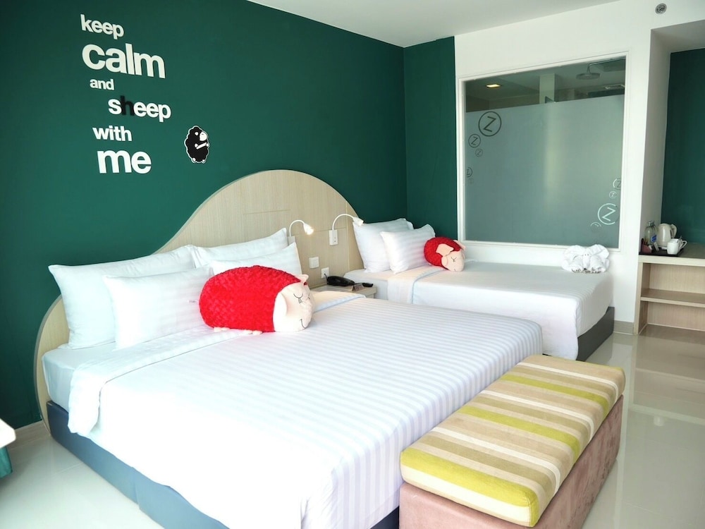Deluxe Triple Room photo 3
