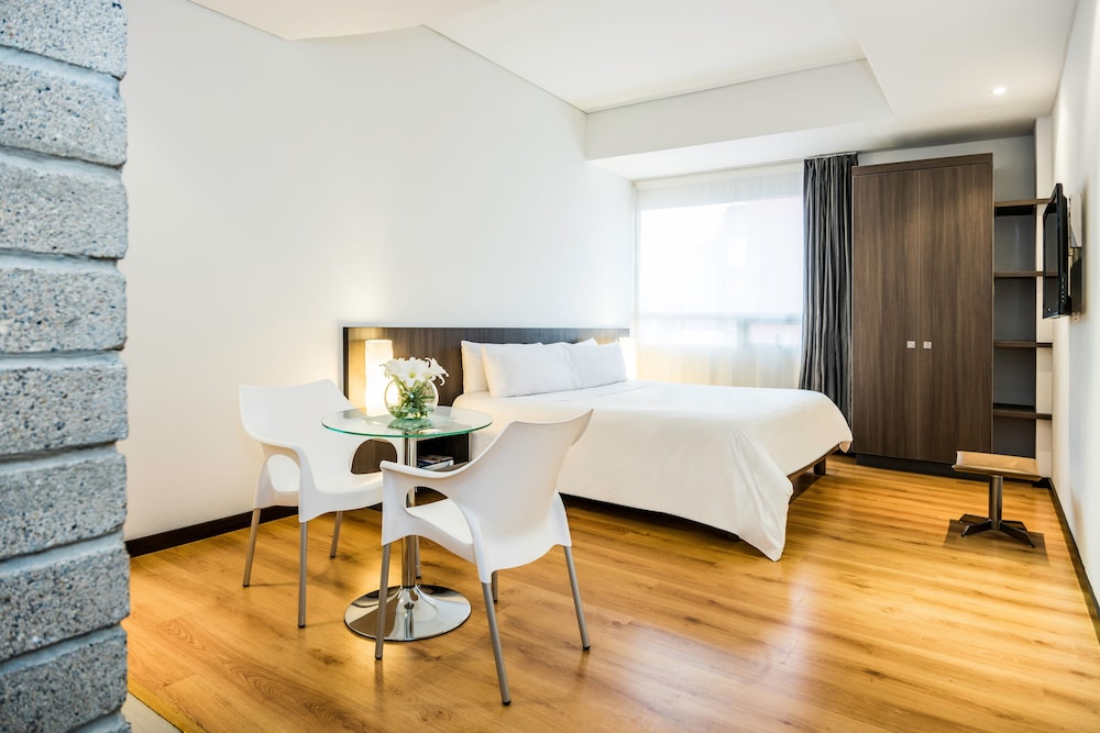 Superior Double Room, 1 King Bed - Photo 2