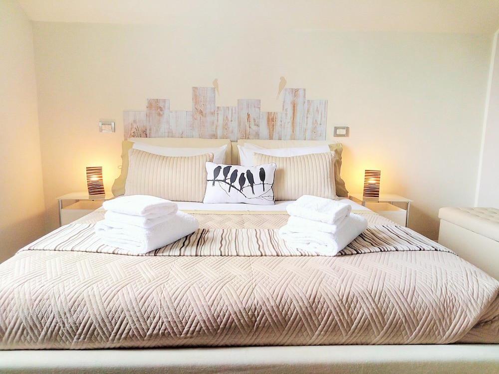 Deluxe Apartment, 2 Bedrooms, Terrace, Garden Area