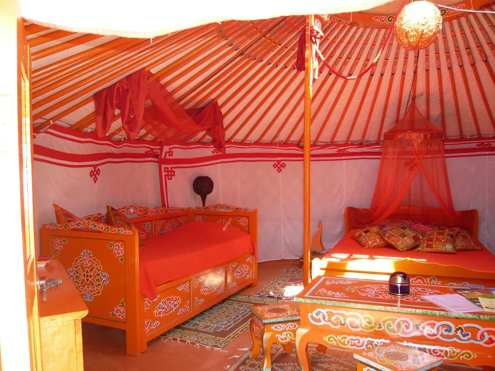 Yurt 1 photo 1