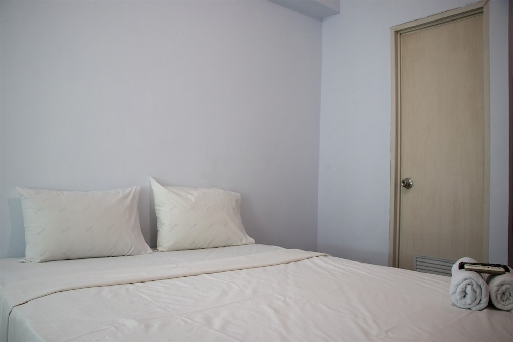 Deluxe Studio