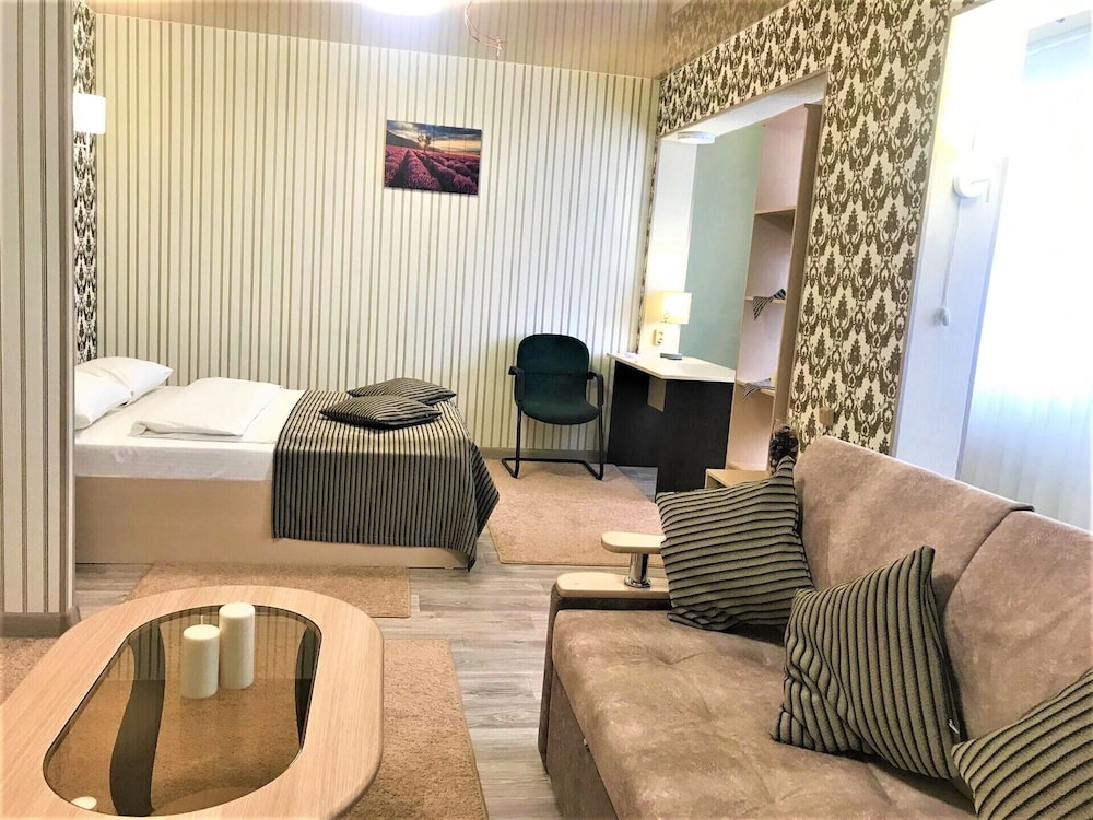Suite photo 1