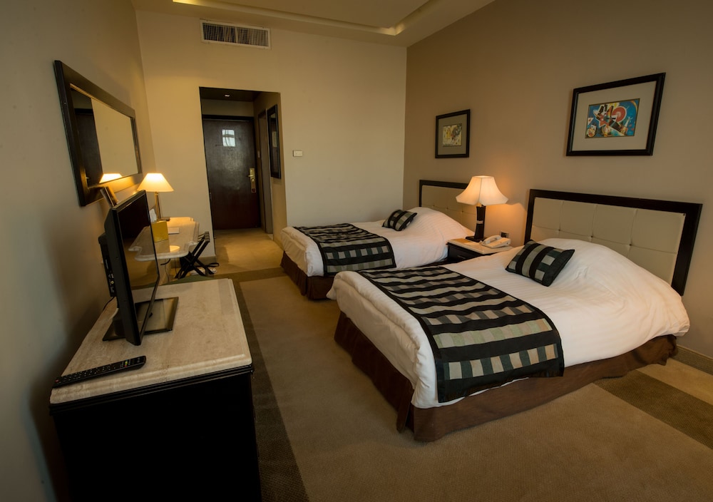 Deluxe Twin Room - Photo 1