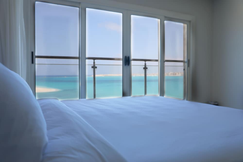 Family Suite (Sea Panoramic) - Photo 3