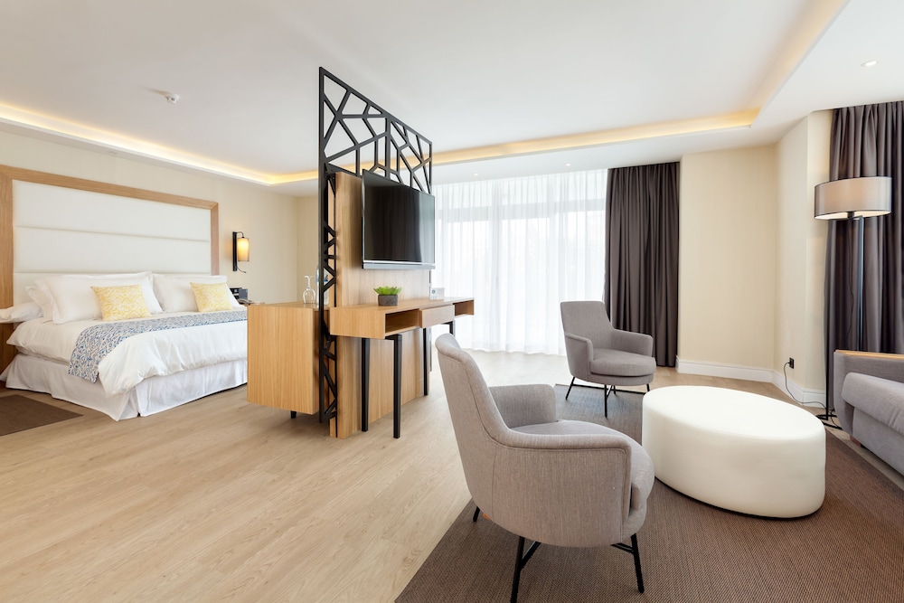 Exclusive Suite, Sea View