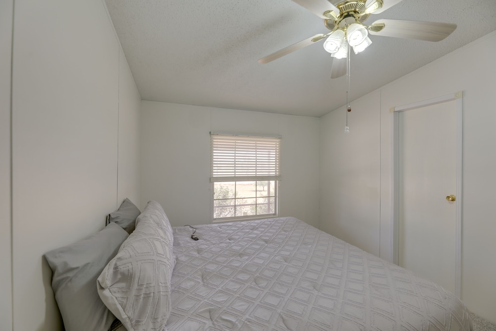 House (4 Bedrooms) photo 3
