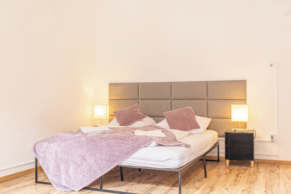 Basic Apartment