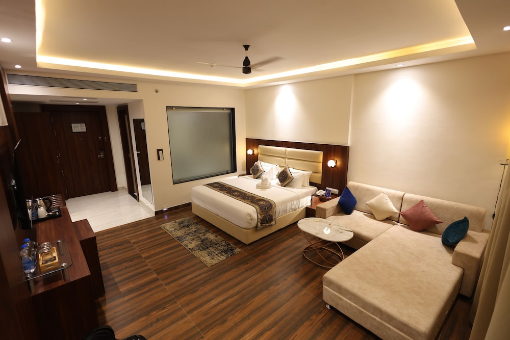Deluxe Double Room photo 3