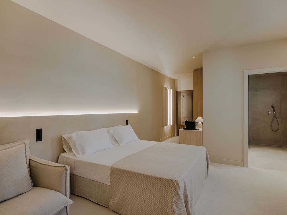 Junior Studio Suite
