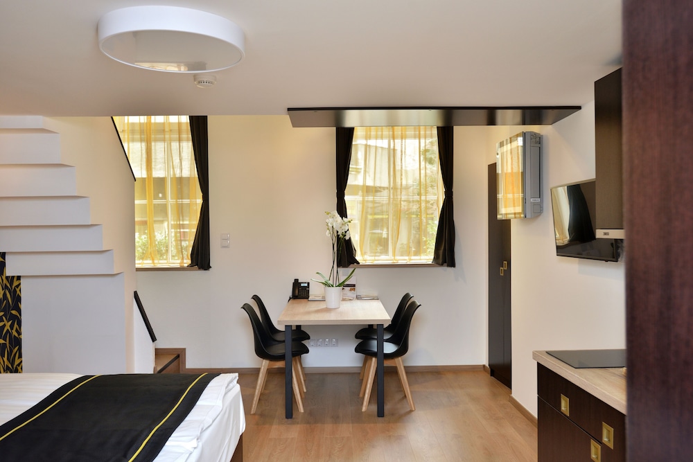 Onsite Apartment - New Opposite Building - Photo 10
