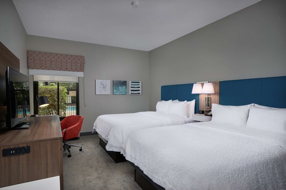 Room, 2 Queen Beds, Accessible, Balcony (Hearing) - Photo 1