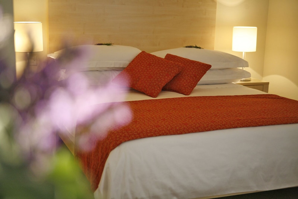 Junior Suite (Economy) photo 3