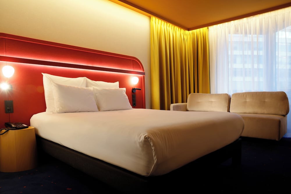 Superior Room, 1 Double Bed with Sofa bed, Non Smoking, City View (Plus) - Photo 6