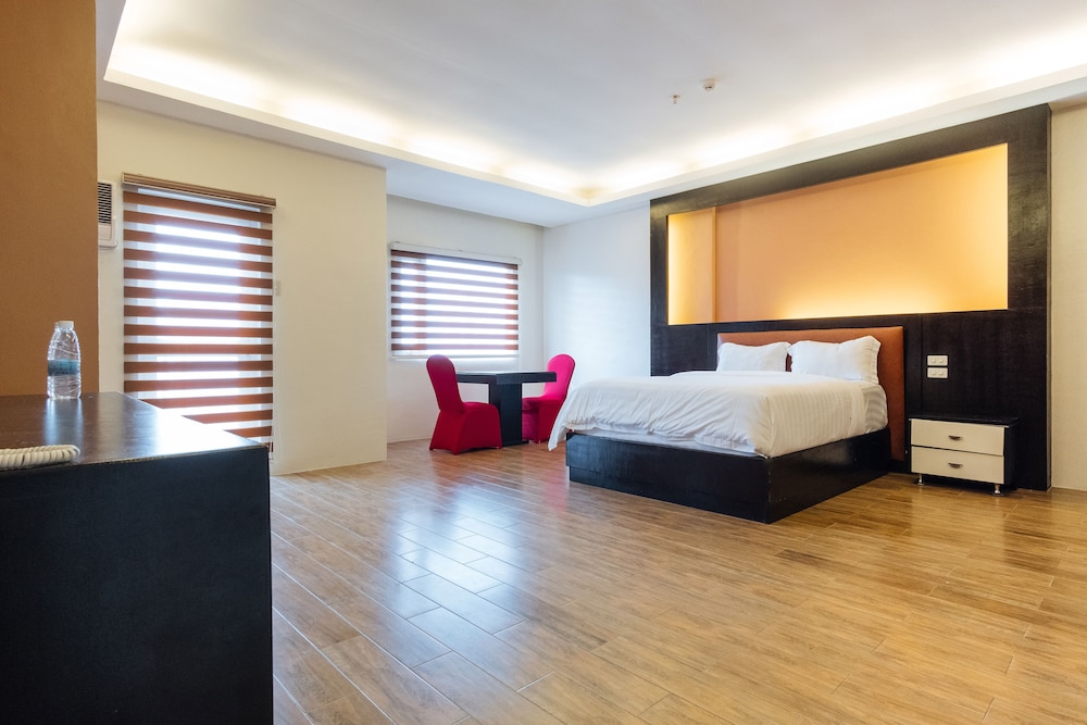 Superior Room, 1 Queen Bed - Photo 2