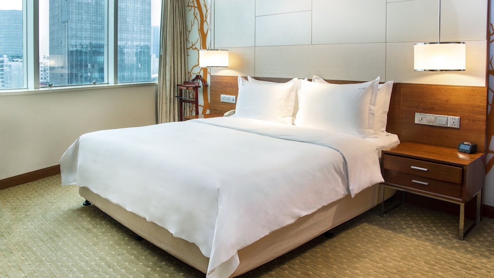 Suite, 1 Bedroom, Club Lounge Access thumbnail 5