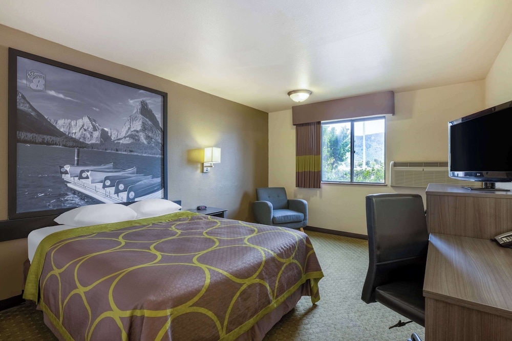 Studio Suite, 1 Queen Bed, Non Smoking photo 1