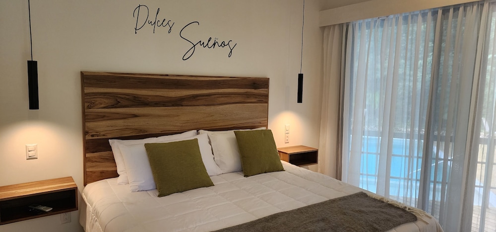 Standard Double Room, Garden View