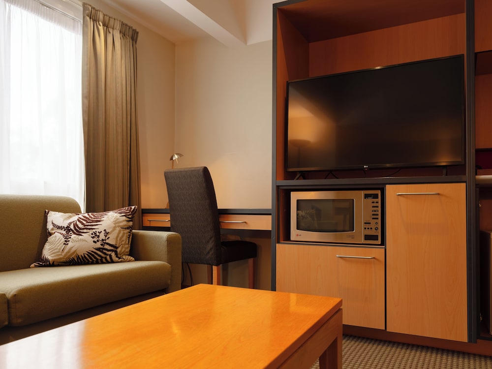 Superior Suite - Photo 3
