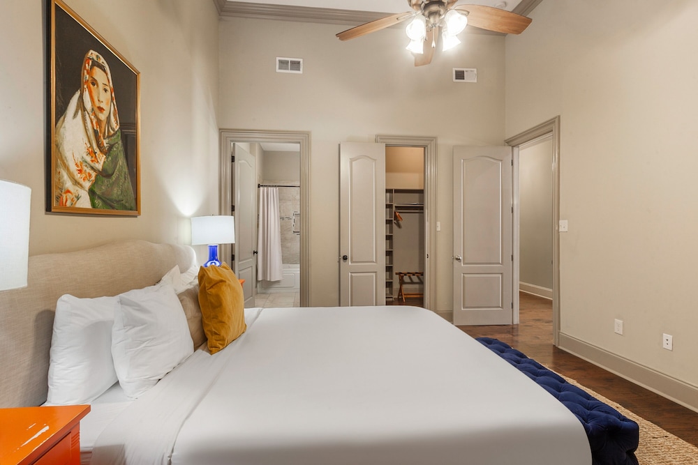 Luxury Suite, 2 Bedrooms, 2 Bathrooms, City View