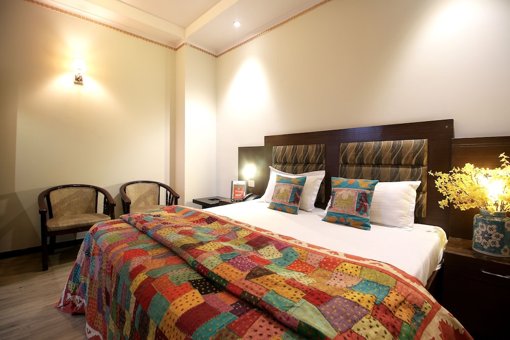 Executive Room - Photo 2