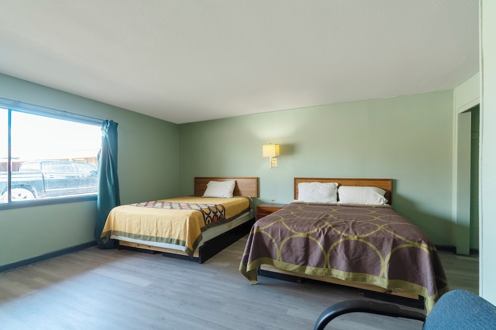 Room, 2 Queen Beds, Non Smoking