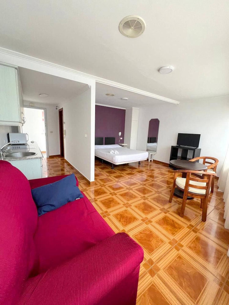 Apartment, Ensuite, Sea View - Photo 1
