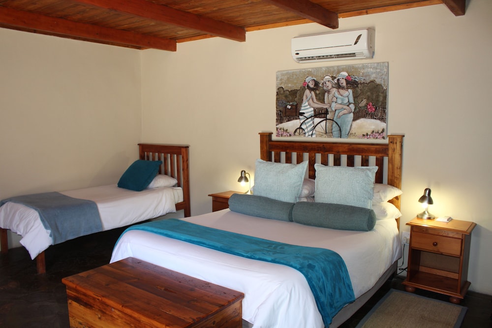 LUXURY ROOM 05 photo 1