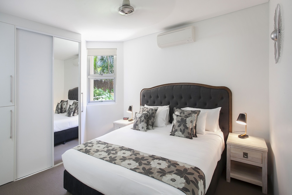 Deluxe Apartment, 1 Bedroom, Pool View, Beachfront photo 3