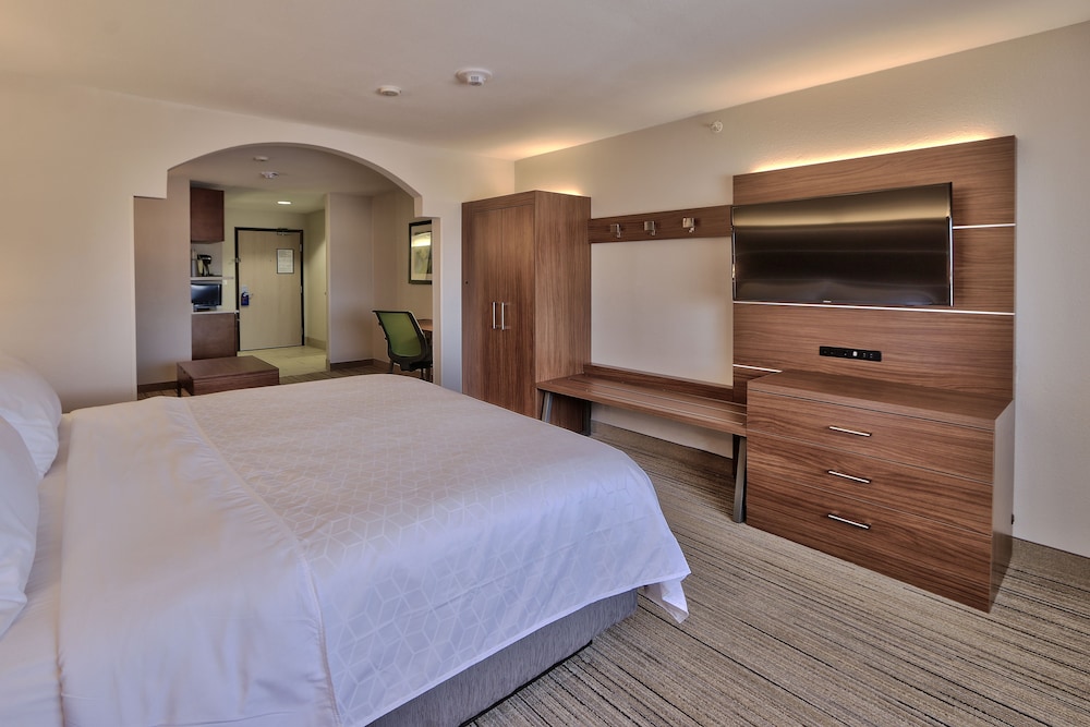 Standard Room - Photo 1