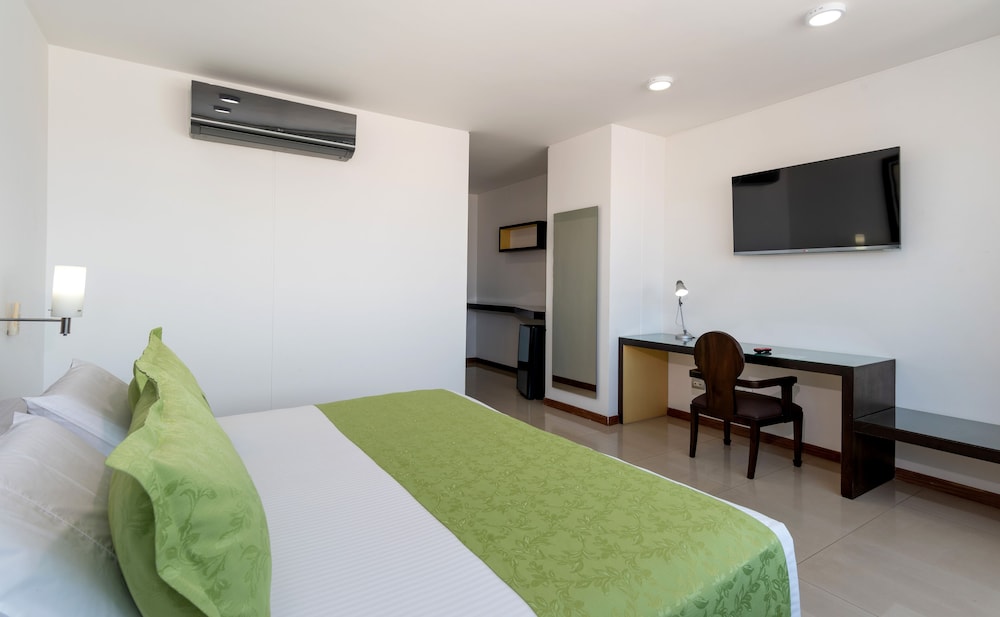Standard Room - Photo 1